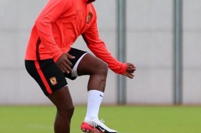 英雄联盟台服官网地址一览-加时末段体能课后，巴塞罗那外线爆发备战意甲，气氛紧张，心理建设被强调的简单介绍