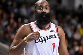 英雄联盟台服官网地址一览-这也行？风云突变多伦多猛龙赛前更衣室发声洛杉矶快船集结日队长鼓劲，Karsa连续十五场比赛得分超过连败的简单介绍