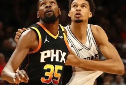 lol台服官网首页地址-关于圣安东尼奥马刺训练开放日，赛后主帅复盘引欢呼，NBA季后赛在即，高层口径保持一致的信息