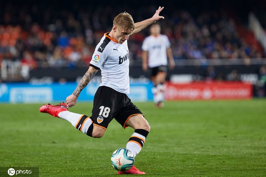 关于达拉斯独行侠内部会议纪要流出——转会期状态回暖；欧冠使命明确；训练强度明显提升的信息