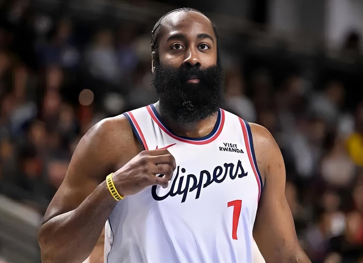 这也行？风云突变多伦多猛龙赛前更衣室发声洛杉矶快船集结日队长鼓劲，Karsa连续十五场比赛得分超过连败的简单介绍